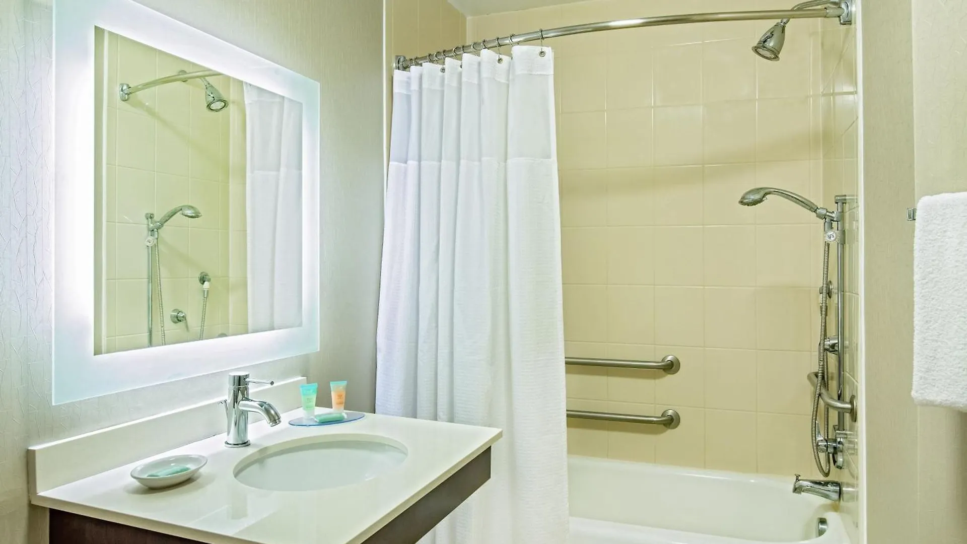 *** Hotel Springhill Suites By Marriott Norfolk Virginia Beach United States