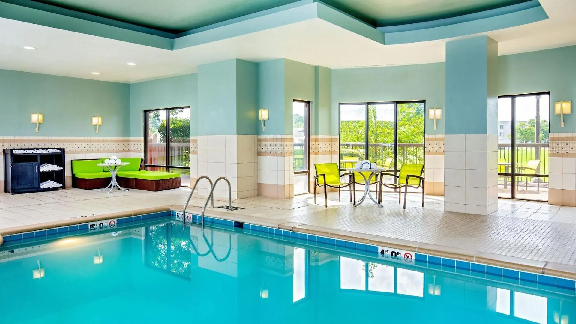 *** Hotel Springhill Suites By Marriott Norfolk Virginia Beach United States